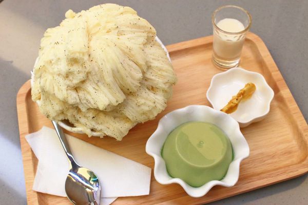 【台南美食】彩虹雪雪花冰甜品屋-全台首創!36種口味天然水果雪花冰