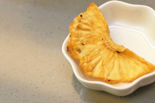 【台南美食】彩虹雪雪花冰甜品屋-全台首創!36種口味天然水果雪花冰