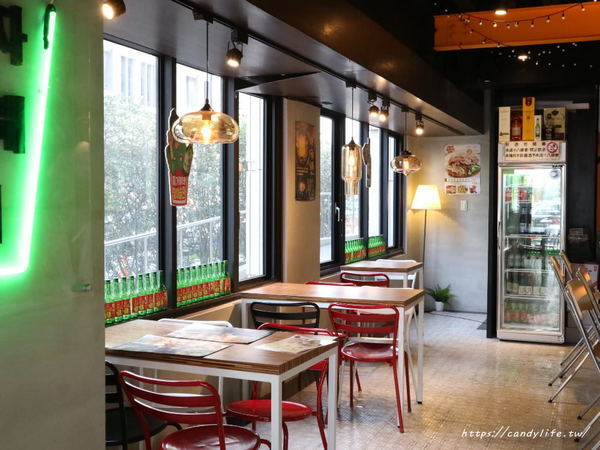 開路比韓式烤肉kailubi:台中美食│開路比韓式烤肉kailubi〃逢甲必吃美食再一發!超好吃的韓式烤肉,還有辣炒年糕也是必點之一~