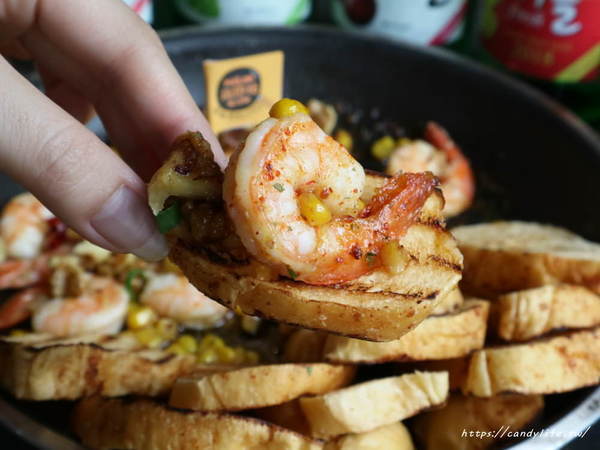 開路比韓式烤肉kailubi:台中美食│開路比韓式烤肉kailubi〃逢甲必吃美食再一發!超好吃的韓式烤肉,還有辣炒年糕也是必點之一~