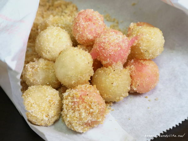 饗炸 炸物食堂(靜宜總店):台中美食│饗炸 炸物食堂-靜宜總店〃脫油機脫油,搭配獨門醬汁,沙鹿人氣排隊美食~