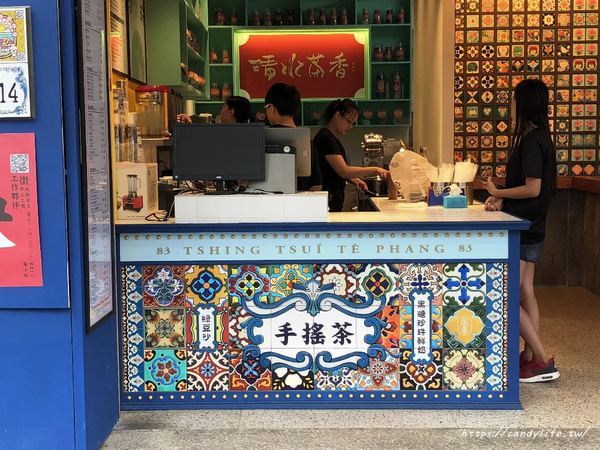 清水茶香：台中美食│清水茶香〃清水20幾年老店重新裝潢，超復古花磁磚美到一個不行～