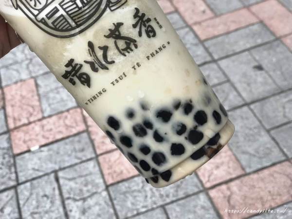 清水茶香：台中美食│清水茶香〃清水20幾年老店重新裝潢，超復古花磁磚美到一個不行～