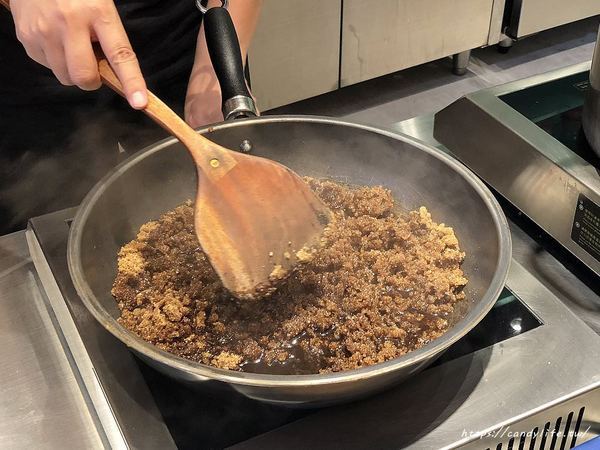 清水茶香：台中美食│清水茶香〃清水20幾年老店重新裝潢，超復古花磁磚美到一個不行～