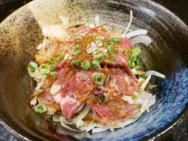 合禾町日式料理:合禾町日式料理-台中沙鹿隱密夯店 超平價定食丼飯 連食尚玩家都曾拜訪 雖然不顯眼但人潮絡繹不絕 餐點更是高水準 高CP到不行