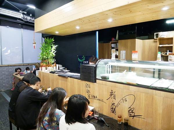 合禾町日式料理:合禾町日式料理-台中沙鹿隱密夯店 超平價定食丼飯 連食尚玩家都曾拜訪 雖然不顯眼但人潮絡繹不絕 餐點更是高水準 高CP到不行