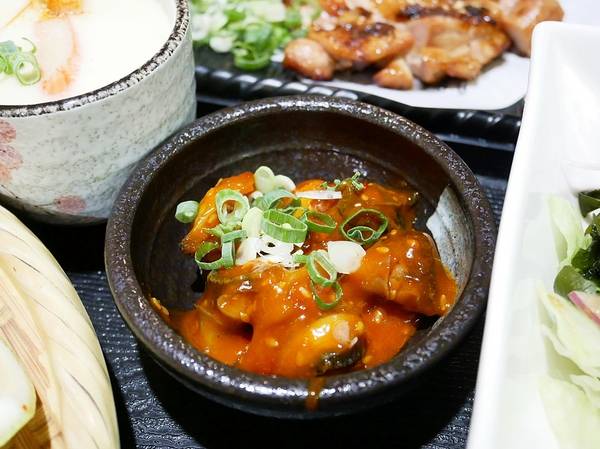 合禾町日式料理:合禾町日式料理-台中沙鹿隱密夯店 超平價定食丼飯 連食尚玩家都曾拜訪 雖然不顯眼但人潮絡繹不絕 餐點更是高水準 高CP到不行