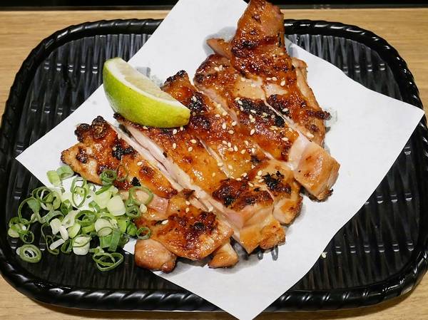 合禾町日式料理:合禾町日式料理-台中沙鹿隱密夯店 超平價定食丼飯 連食尚玩家都曾拜訪 雖然不顯眼但人潮絡繹不絕 餐點更是高水準 高CP到不行