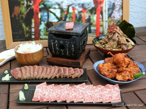 嵐山熟成牛かつ專売(台中大里旗艦店)：台中美食│嵐山熟成牛かつ專売-台中大里旗艦店〃好吃炸牛排，在台中也吃的到啦！人潮爆多，建議先訂位～