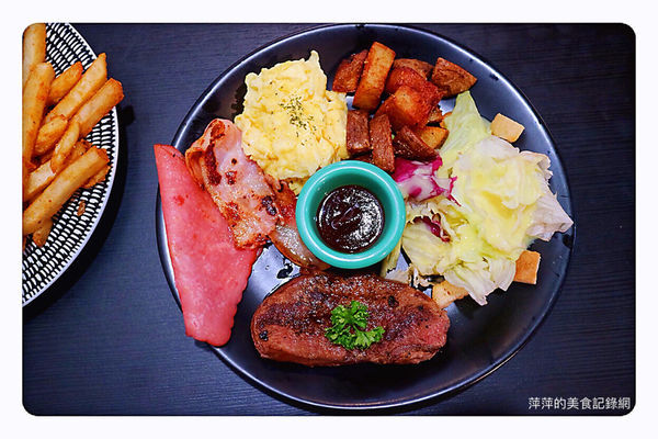 【台北美食】奇點+ 早午餐 ~ 睛光商圈早午餐美式餐廳/聚餐好店❤️寵物友善餐廳/用餐不限時 - 捷運中山國小站