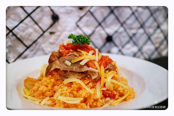 【台北美食】奇點+ 早午餐 ~ 睛光商圈早午餐美式餐廳/聚餐好店❤️寵物友善餐廳/用餐不限時 - 捷運中山國小站