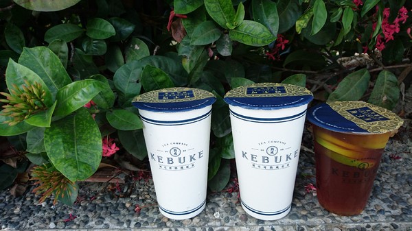 可不可熟成紅茶(熱河店)：高雄~可不可熟成紅茶(熱河店)~濃郁茶味帶果香~解炸物去羶腥找它就對了~