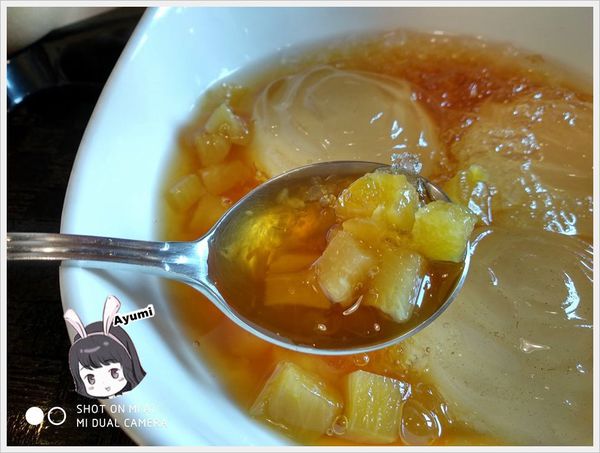 小本愛玉 大魯閣草衙店：[食記]►高雄前鎮區◄超萌玫瑰形狀的愛玉－小本愛玉（大魯閣草衙店）／情人果愛玉／鳳梨愛玉