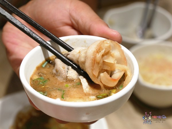 桃園美食,酸菜白肉鍋,吃到飽,火鍋,五花肉,包廂,林口美食,平價吃到飽