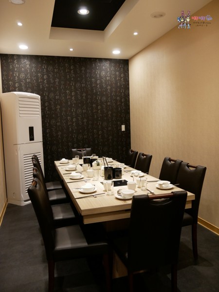 桃園美食,酸菜白肉鍋,吃到飽,火鍋,五花肉,包廂,林口美食,平價吃到飽