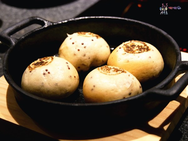 台北美食,單點火鍋,和牛火鍋,蘭亭和牛極緻鍋,高價位,服務好,氣氛好