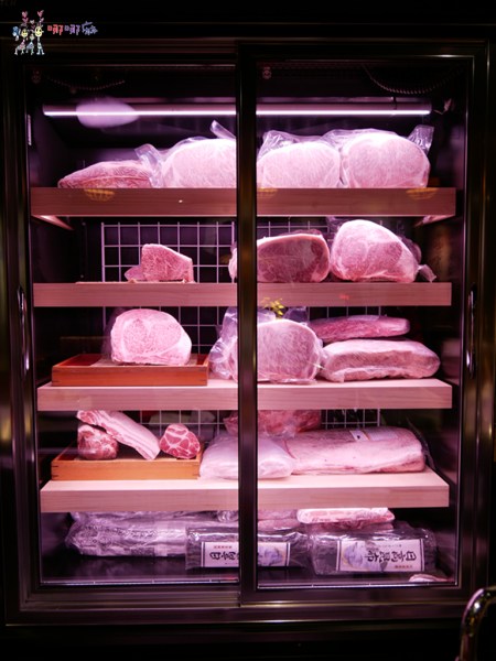 台北美食,單點火鍋,和牛火鍋,蘭亭和牛極緻鍋,高價位,服務好,氣氛好