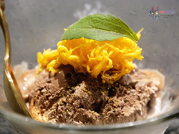 台北美食,單點火鍋,和牛火鍋,蘭亭和牛極緻鍋,高價位,服務好,氣氛好