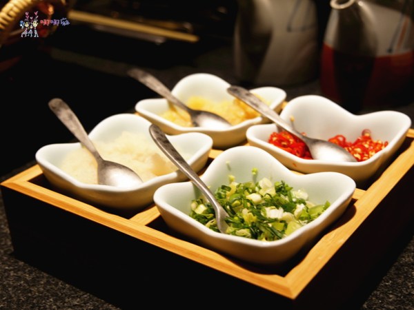 台北美食,單點火鍋,和牛火鍋,蘭亭和牛極緻鍋,高價位,服務好,氣氛好