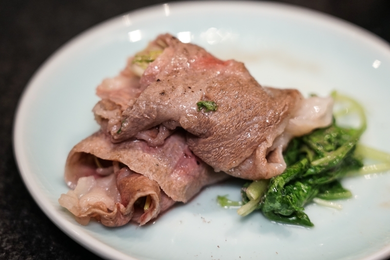 跳躍的宅男 - [台北大安區美食]蘭亭和牛極緻鍋-職人桌邊服務 品嚐日本A5黑毛和牛海鮮頂級滋味