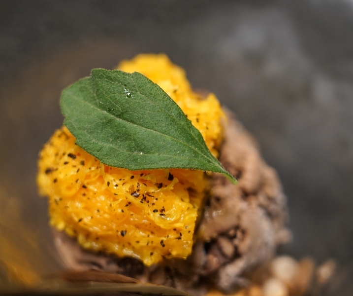 跳躍的宅男 - [台北大安區美食]蘭亭和牛極緻鍋-職人桌邊服務 品嚐日本A5黑毛和牛海鮮頂級滋味