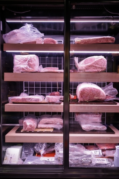 跳躍的宅男 - [台北大安區美食]蘭亭和牛極緻鍋-職人桌邊服務 品嚐日本A5黑毛和牛海鮮頂級滋味