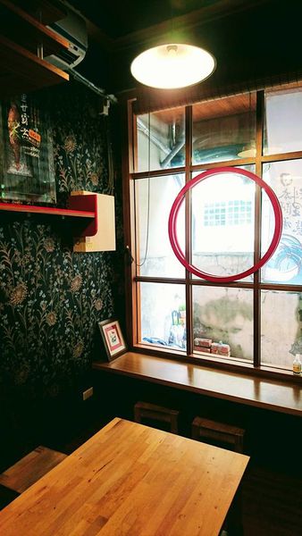 35882481_1922132817818398_2948723884561530880_n