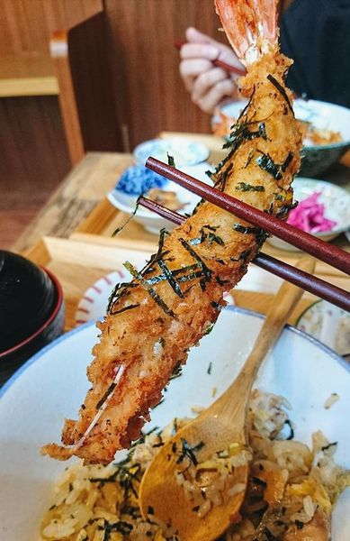 35834415_1922132271151786_7538997068656803840_n