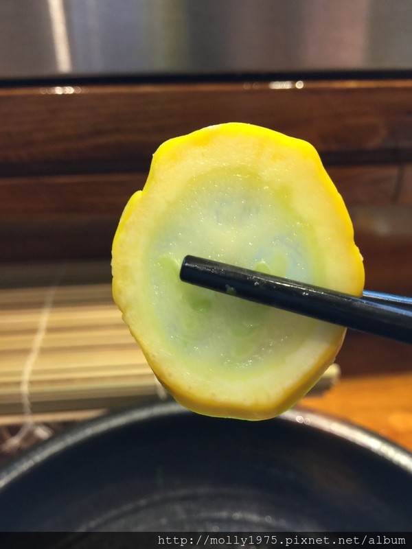 築の藏 東京築地市場丼飯店:【台北大安】築の藏 東京築地市場丼飯店/超高平價日式料理/漁獲直送隱藏版百元美食