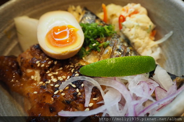 築の藏 東京築地市場丼飯店:【台北大安】築の藏 東京築地市場丼飯店/超高平價日式料理/漁獲直送隱藏版百元美食