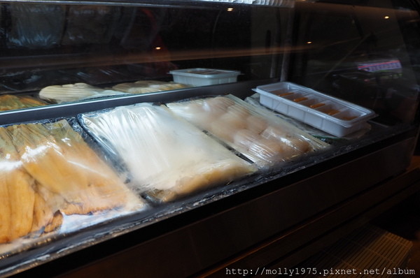 築の藏 東京築地市場丼飯店:【台北大安】築の藏 東京築地市場丼飯店/超高平價日式料理/漁獲直送隱藏版百元美食