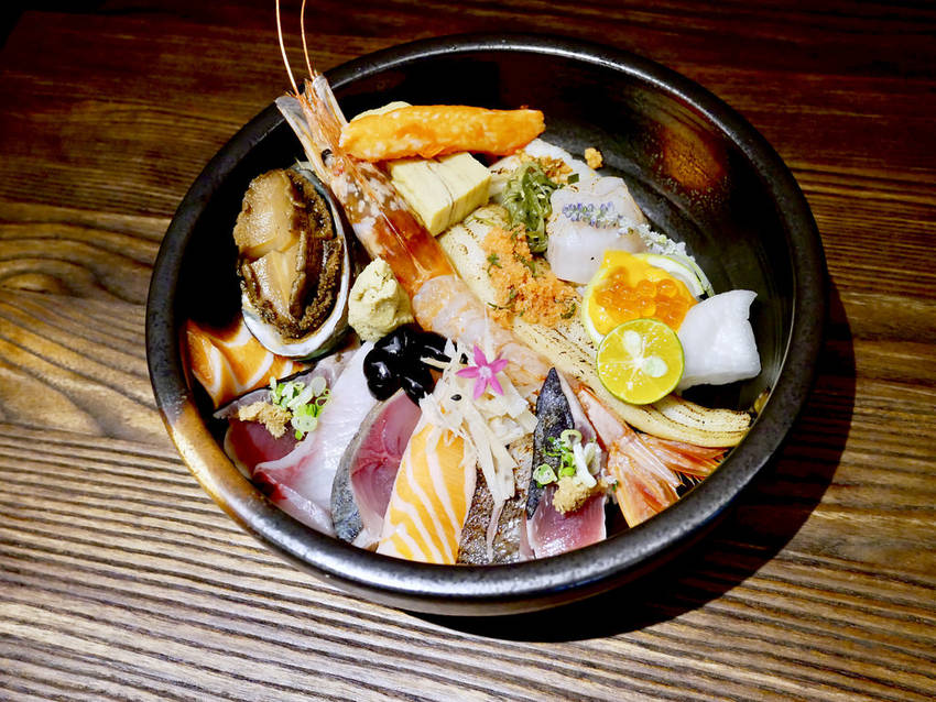 [台北大安] 築の藏 東京築地市場丼飯店優質 / 平價日式料理 / 入口綻放海洋之美，甜嫩滑口的享受