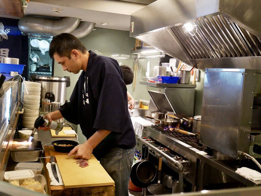[台北大安] 築の藏 東京築地市場丼飯店優質 / 平價日式料理 / 入口綻放海洋之美，甜嫩滑口的享受
