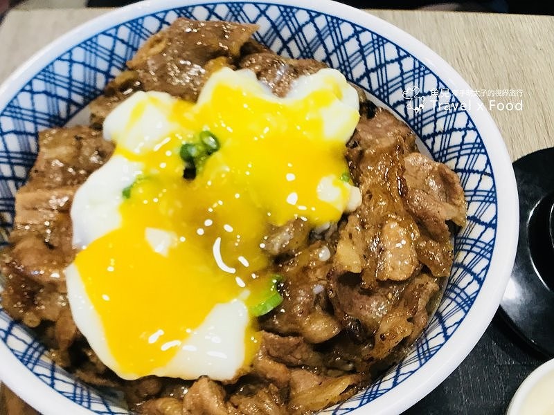 【食】桃園◆品拉麵｜拉麵丼飯一律170元，單人也能輕鬆點餐！ @魚兒 x 牽手明太子的「視」界旅行