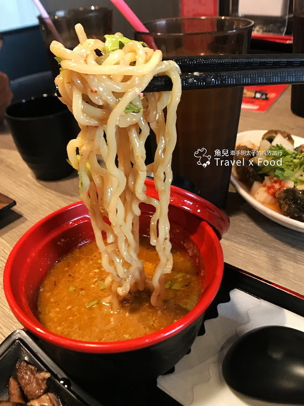 【食】桃園◆品拉麵｜拉麵丼飯一律170元，單人也能輕鬆點餐！ @魚兒 x 牽手明太子的「視」界旅行