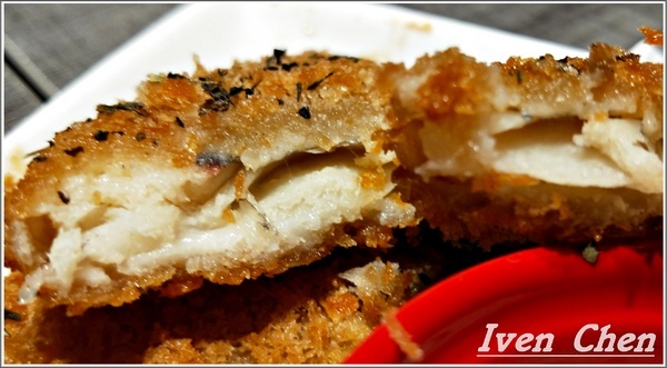 銀兔湯咖哩(信義店)：《台北松菸咖哩》隴藏在松菸的健康美味湯咖哩\時尚舒適用餐環境\逛松菸不要錯過的餐廳-『銀兔湯咖哩-信義店』