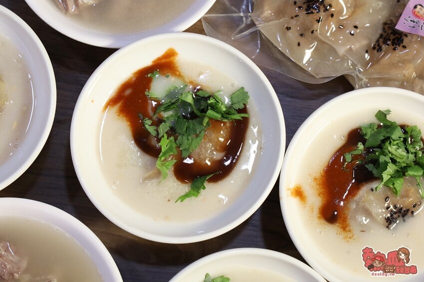 【雲林美食】斗南車站周遭的隱藏版人氣小吃店,少見的「芋頭肉圓」是必點招牌:斗南徐記肉圓 - 熱血玩台南。跳躍新世界