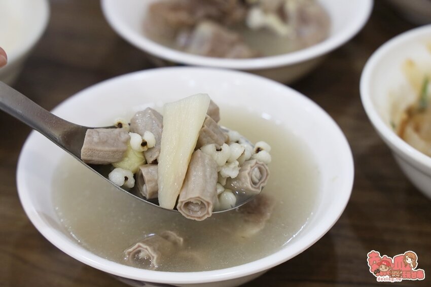 【雲林美食】斗南車站周遭的隱藏版人氣小吃店,少見的「芋頭肉圓」是必點招牌:斗南徐記肉圓 - 熱血玩台南。跳躍新世界