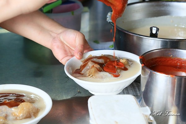斗南徐記肉圓:【雲林美食】斗南車站周邊隱藏版小吃!芋頭肉圓沒吃過就遜斃了:斗南徐記肉圓 斗南徐記肉圓:【雲林美食】斗南車站周邊隱藏版小吃!芋頭肉圓沒吃過就遜斃了:斗南徐記肉圓