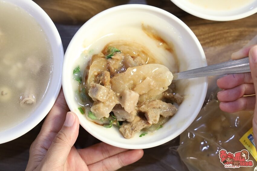 【雲林美食】斗南車站周遭的隱藏版人氣小吃店,少見的「芋頭肉圓」是必點招牌:斗南徐記肉圓 - 熱血玩台南。跳躍新世界