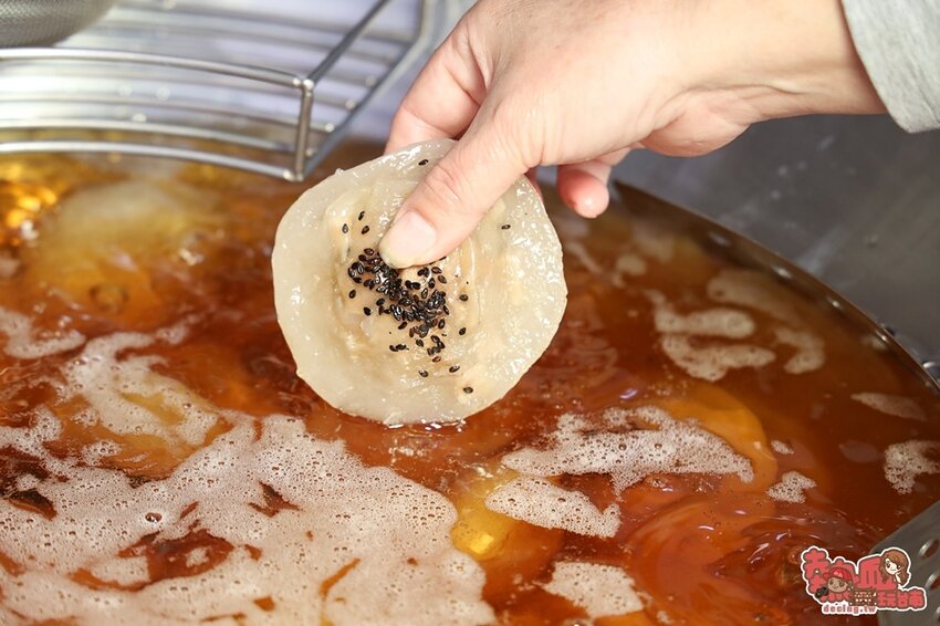 【雲林美食】斗南車站周遭的隱藏版人氣小吃店,少見的「芋頭肉圓」是必點招牌:斗南徐記肉圓 - 熱血玩台南。跳躍新世界