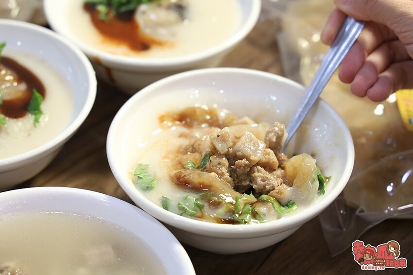 【雲林美食】斗南車站周遭的隱藏版人氣小吃店,少見的「芋頭肉圓」是必點招牌:斗南徐記肉圓 - 熱血玩台南。跳躍新世界