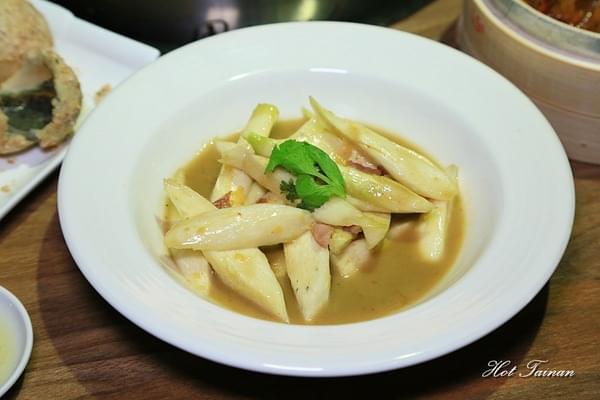 周記港食:【台南美食】港式火鍋開賣!燒臘商業午餐平日限定開賣,市政府週邊美食:周記港食