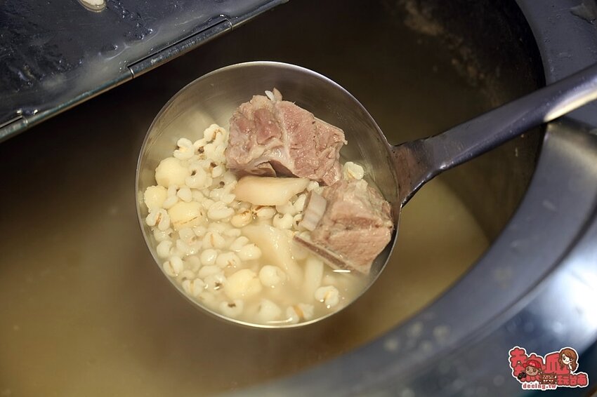 【雲林美食】斗南車站周遭的隱藏版人氣小吃店,少見的「芋頭肉圓」是必點招牌:斗南徐記肉圓 - 熱血玩台南。跳躍新世界