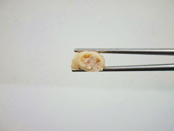 二月牌沙茶爐：二月牌沙茶爐臺南創始店-台灣近年掀起海鮮蒸籠爭霸戰  靜香首推台南海鮮塔  靠海食材最新鮮  搭配店家手作火鍋料大滿足