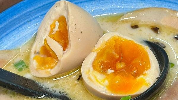 LINE_ALBUM_何家拉麵_241113_67