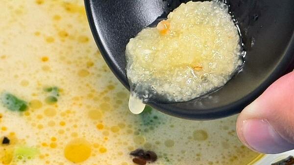 LINE_ALBUM_何家拉麵_241113_84