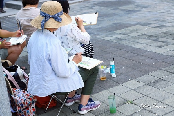 交通部中央氣象局-台灣南區氣象中心：【台南景點】氣象主播初體驗，互動遊戲好好玩：台灣南區氣象中心