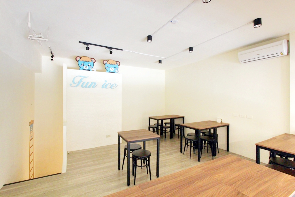 台中南屯,萌萌小熊進攻大台中啦! - 微笑Joe幸運