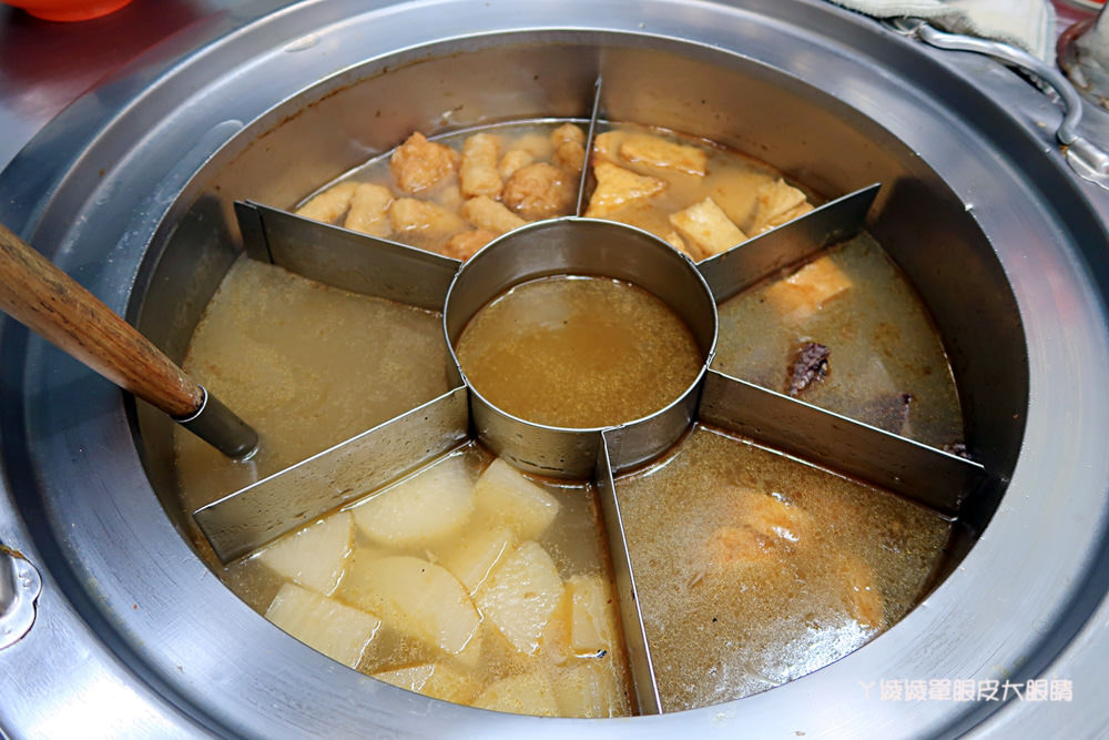 新竹小吃外送|寶島麵線站只賣這幾樣!大魯閣湳雅廣場附近,甜不辣吃完免費加熱湯